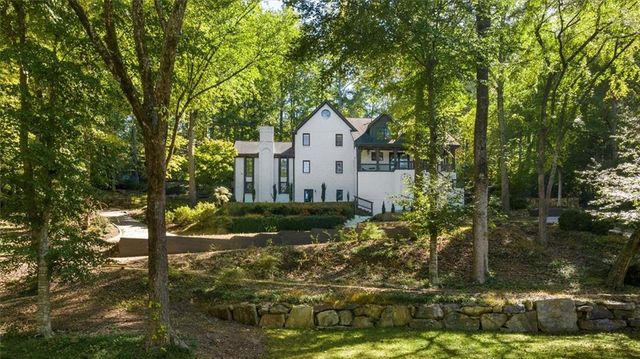 6305 River Chase Circle, Atlanta, GA 30328
