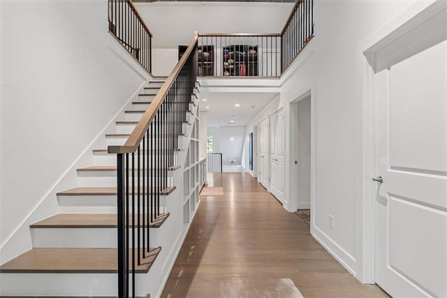 6305 River Chase Circle, Atlanta, GA 30328