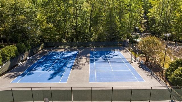 6305 River Chase Circle, Atlanta, GA 30328