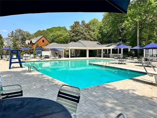 6305 River Chase Circle, Atlanta, GA 30328