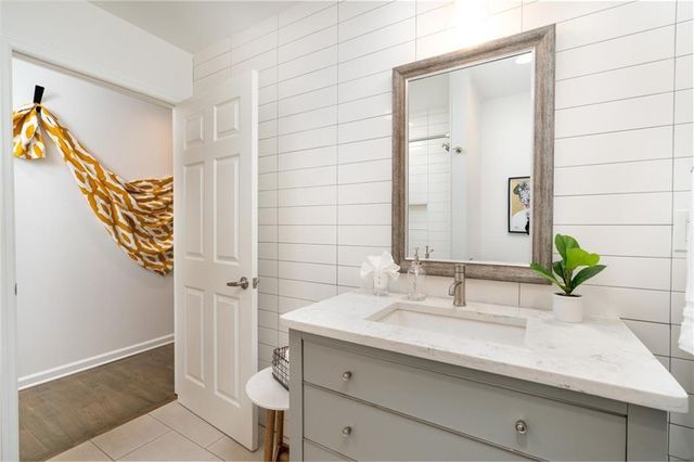 799 Verner Street NW b, Atlanta, GA 30318