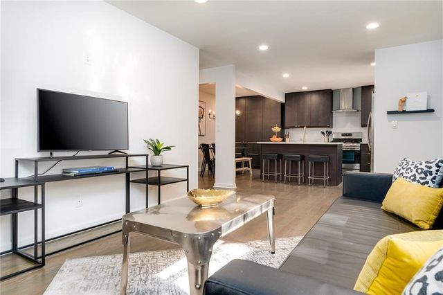 799 Verner Street NW b, Atlanta, GA 30318