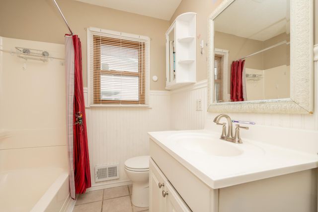 7941 Monroe Street NE, Spring Lake Park, MN 55432