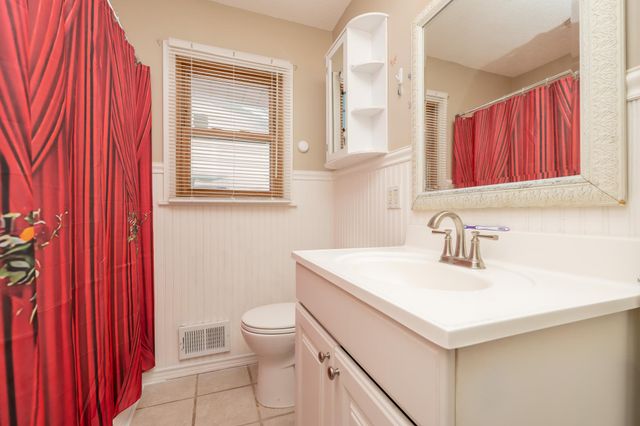 7941 Monroe Street NE, Spring Lake Park, MN 55432