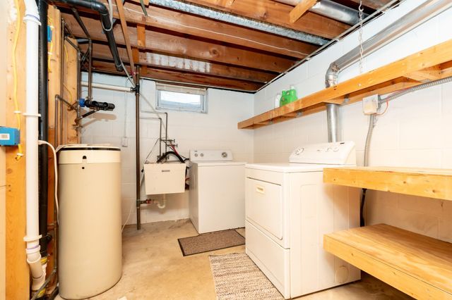 7941 Monroe Street NE, Spring Lake Park, MN 55432