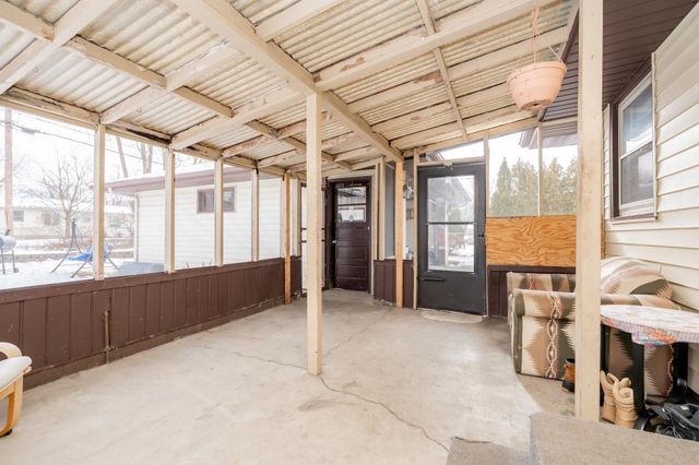 7941 Monroe Street NE, Spring Lake Park, MN 55432