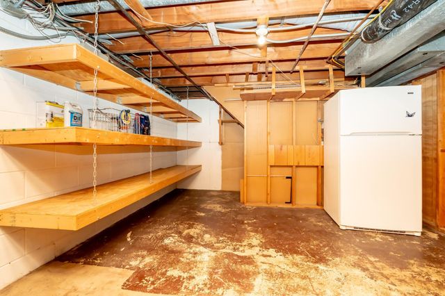 7941 Monroe Street NE, Spring Lake Park, MN 55432