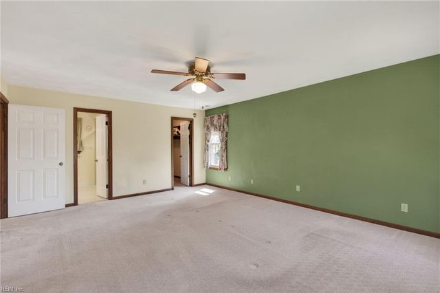 600 Ravenstone DR, Chesapeake, VA 23322