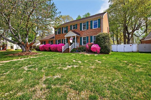 600 Ravenstone DR, Chesapeake, VA 23322