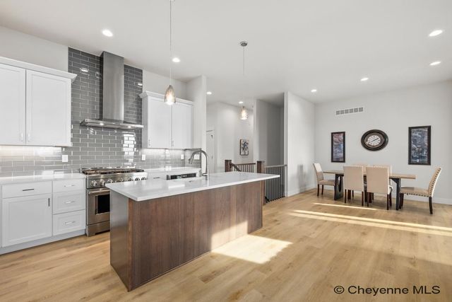 4100 SAGE RD, Cheyenne, WY 82001