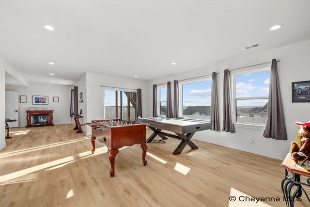 4100 SAGE RD, Cheyenne, WY 82001