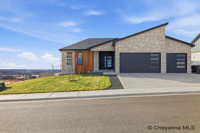 4100 SAGE RD, Cheyenne, WY 82001