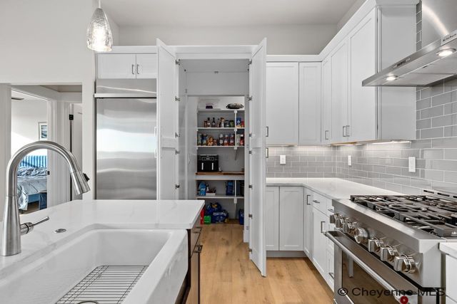 4100 SAGE RD, Cheyenne, WY 82001