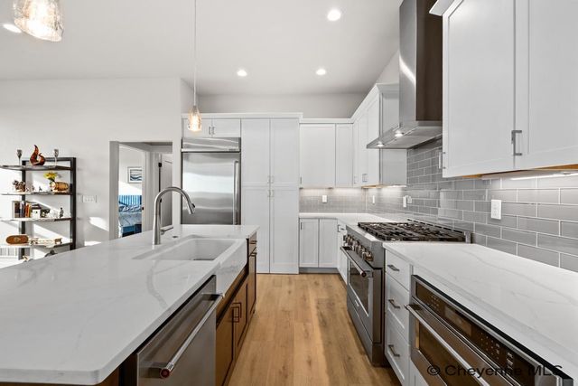 4100 SAGE RD, Cheyenne, WY 82001