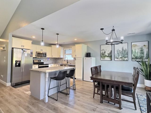 3510 NAPOLI DR, Columbia, MO 65202