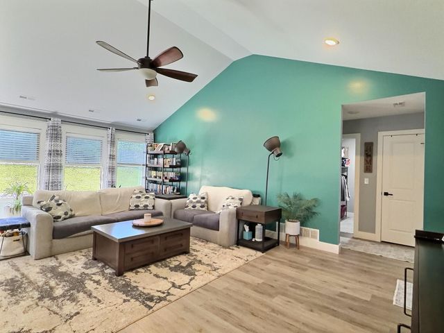 3510 NAPOLI DR, Columbia, MO 65202