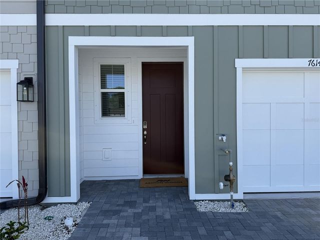 7614 DEER VALLEY CIRCLE, Tampa, FL 33635