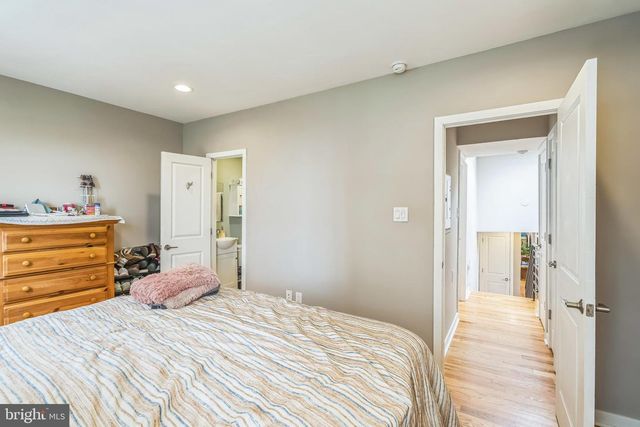 1522 Mount Vernon St Apt 3, Philadelphia, PA 19130