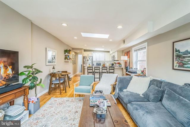 1522 Mount Vernon St Apt 3, Philadelphia, PA 19130