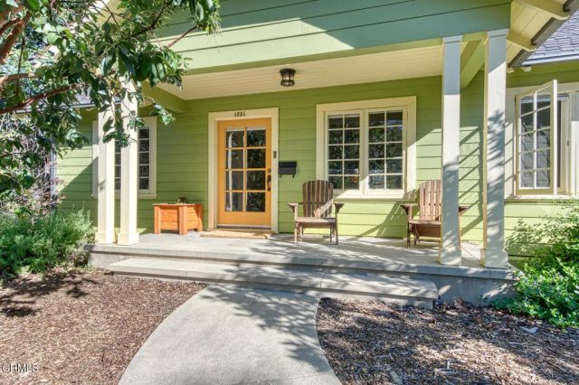 1881 Paloma Street, Pasadena, CA 91104