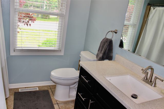 1323 Wisconsin Circle, Ames, IA 50014