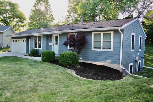 1323 Wisconsin Circle, Ames, IA 50014