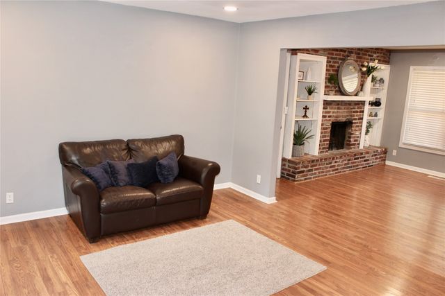 1323 Wisconsin Circle, Ames, IA 50014