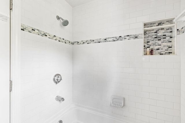 21 Vanderbelt Rd, Acton, MA 01720
