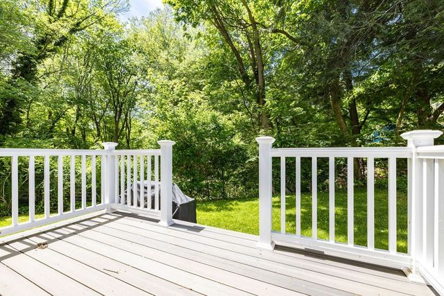 21 Vanderbelt Rd, Acton, MA 01720