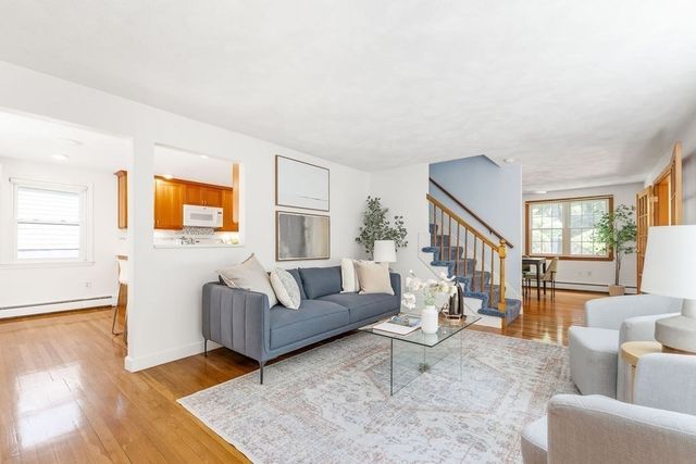 21 Vanderbelt Rd, Acton, MA 01720