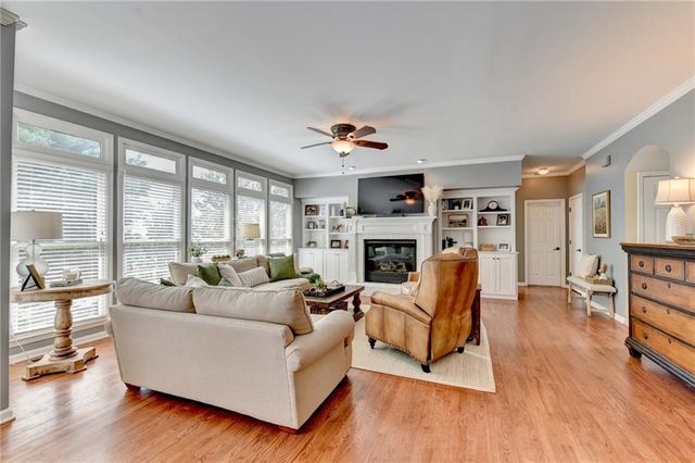 7010 Hampton Creek Drive, Cumming, GA 30041