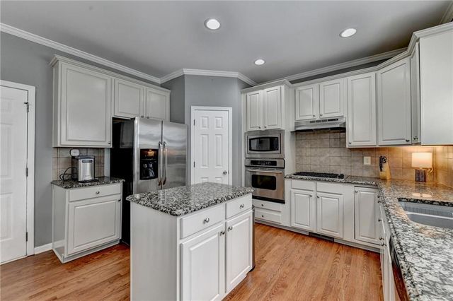 7010 Hampton Creek Drive, Cumming, GA 30041