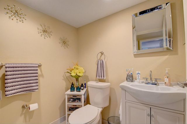 661 Flanders N 661, Delray Beach, FL 33484