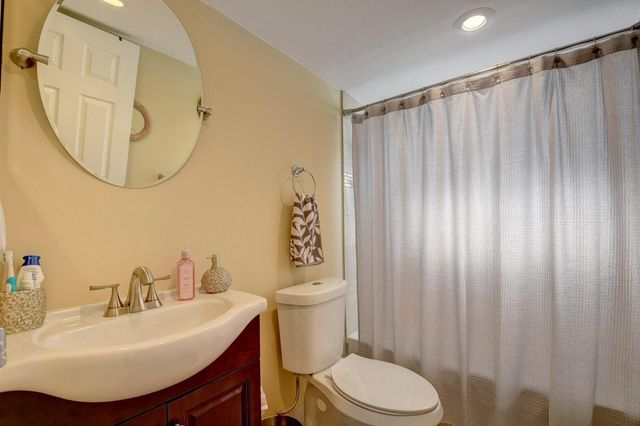 661 Flanders N 661, Delray Beach, FL 33484
