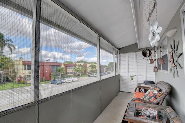 661 Flanders N 661, Delray Beach, FL 33484