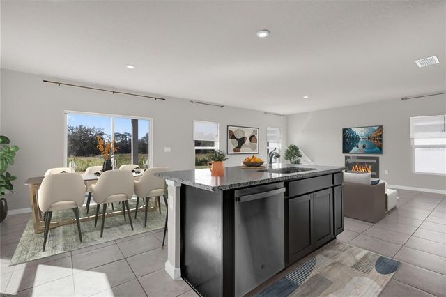 718 EAGLE LANDING BOULEVARD, Winter Haven, FL 33880