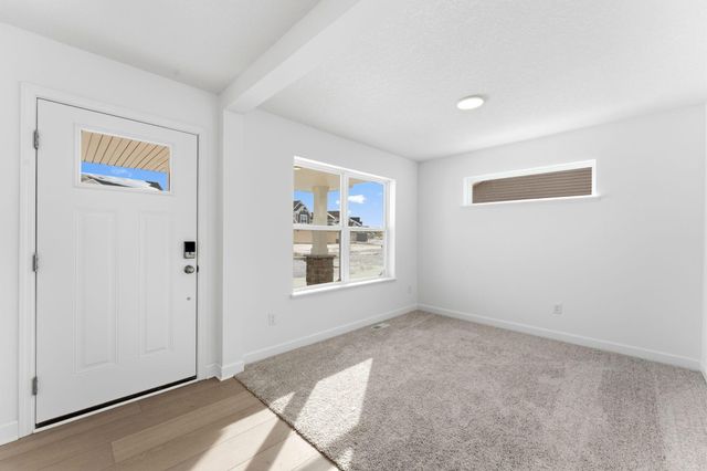 7489 Lotus Lane, Lino Lakes, MN 55038