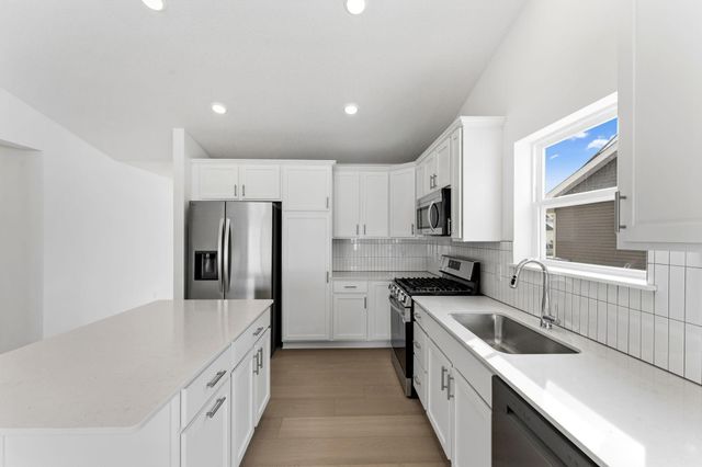 7489 Lotus Lane, Lino Lakes, MN 55038