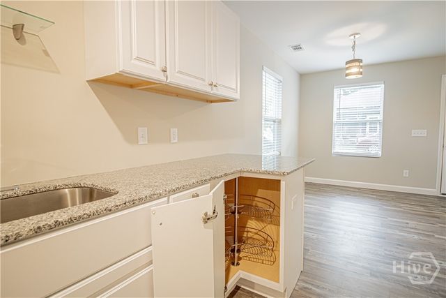 22 Nelson Street, Savannah, GA 31415