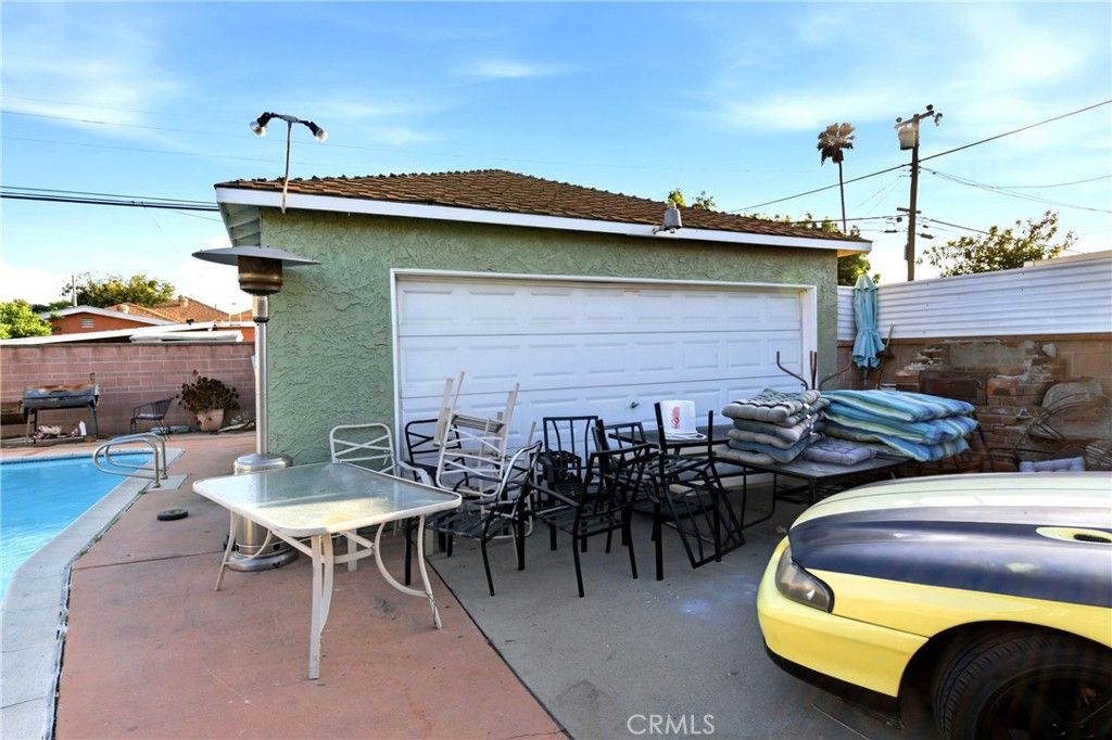 Image 12 of property listing at 3964 Palm, Lynwood, CA 90262