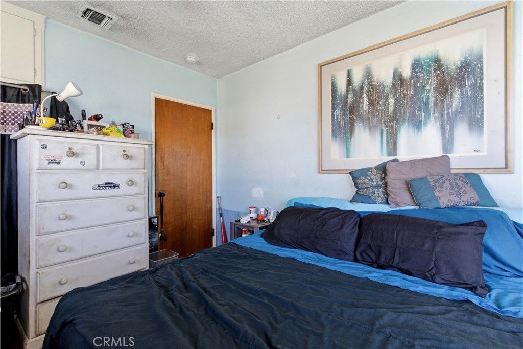 Image 20 of property listing at 3964 Palm, Lynwood, CA 90262