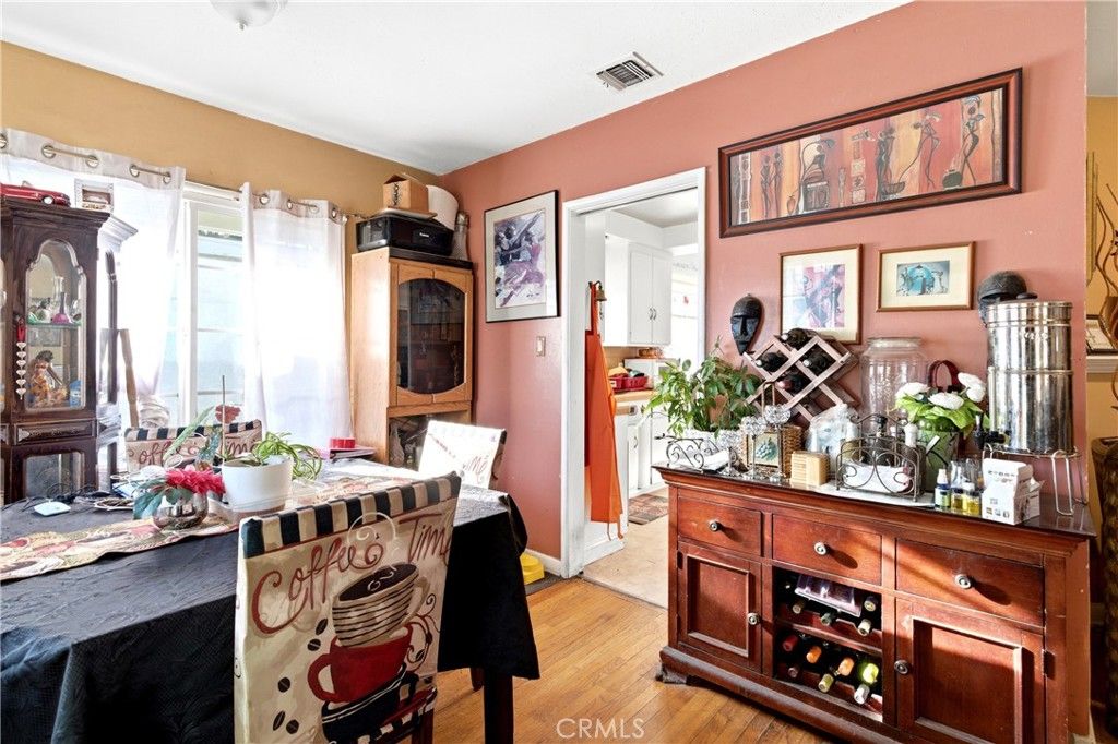 Image 26 of property listing at 3964 Palm, Lynwood, CA 90262