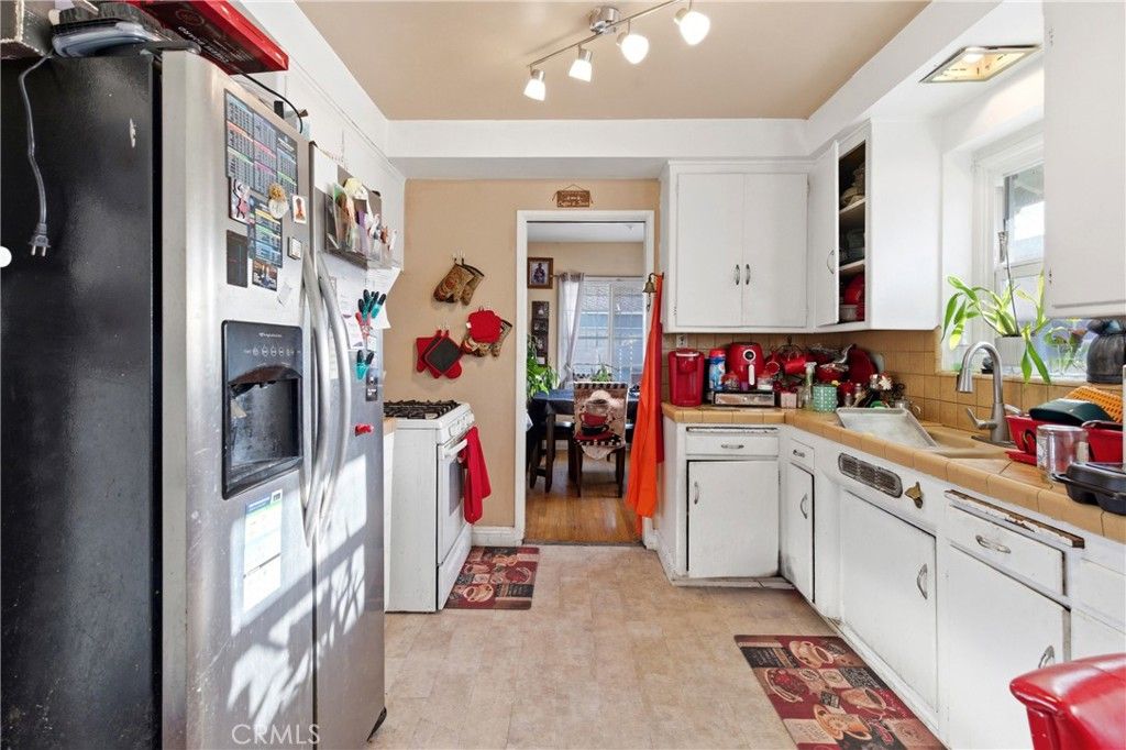 Image 29 of property listing at 3964 Palm, Lynwood, CA 90262