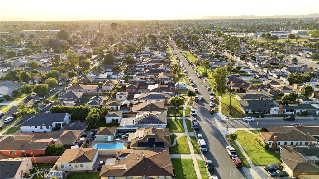 Image 35 of property listing at 3964 Palm, Lynwood, CA 90262