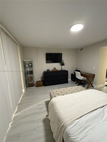 7582 NW 86th Ter 104, Tamarac, FL 33321