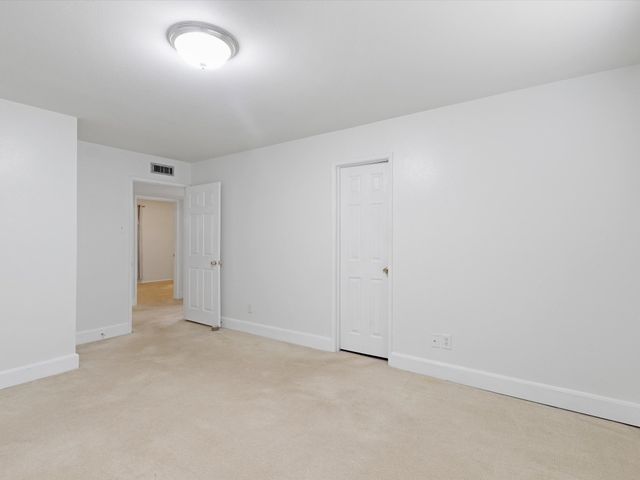 424 Bluebonnet Trail, Garland, TX 75043