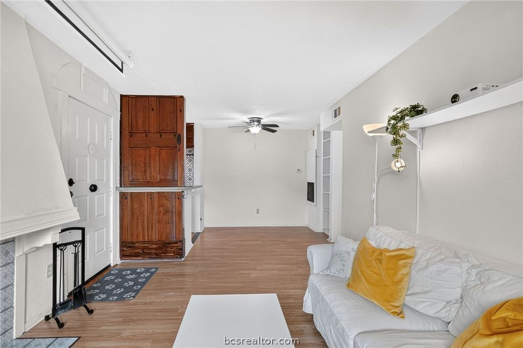 1107 Verde Drive 4, Bryan, TX 77801 — photo 5