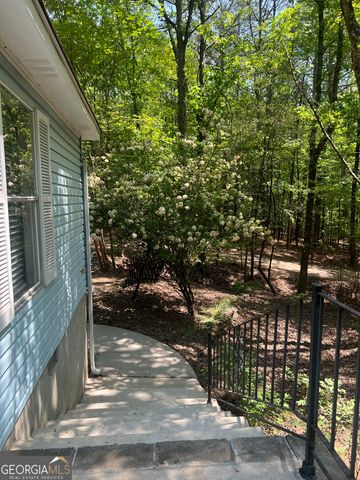 286 Nowhere Road, Athens, GA 30601
