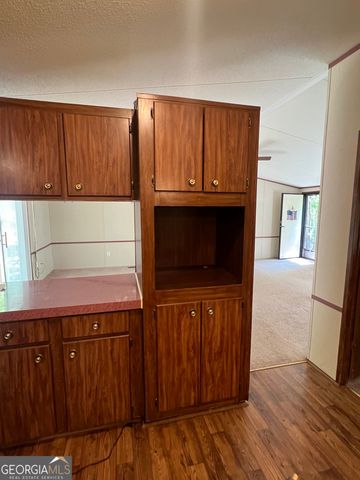 286 Nowhere Road, Athens, GA 30601