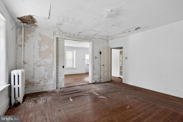 250 KOLB RD, Spring City, PA 19475